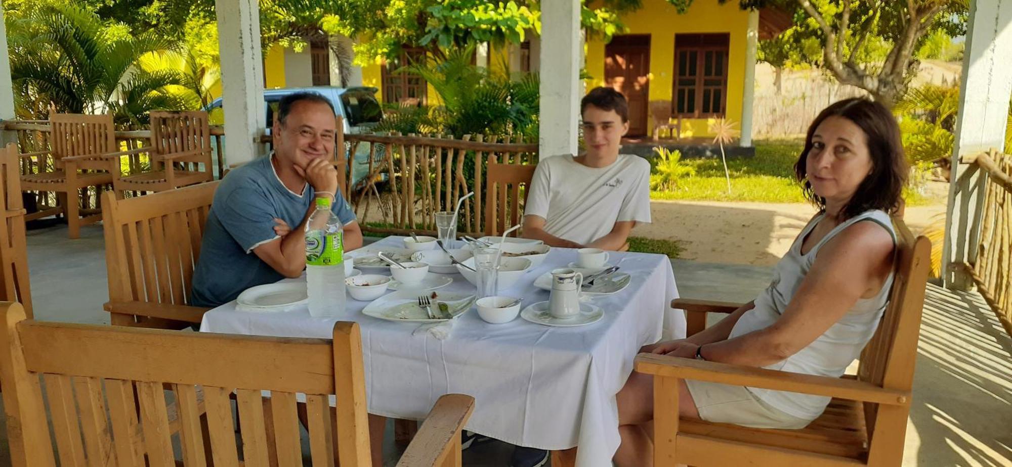 Exotic Beach Hotel Arugam Bay Buitenkant foto