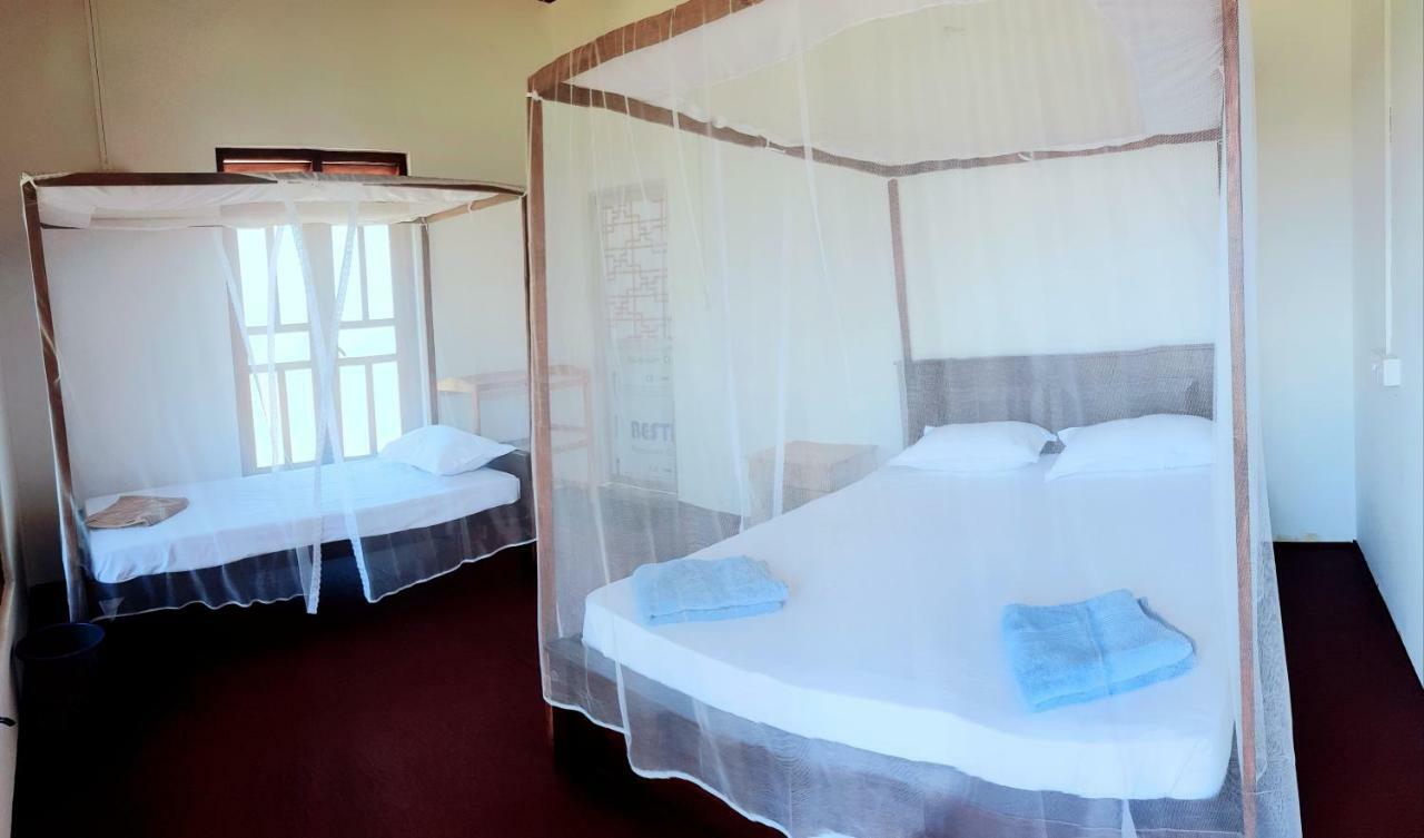 Exotic Beach Hotel Arugam Bay Buitenkant foto